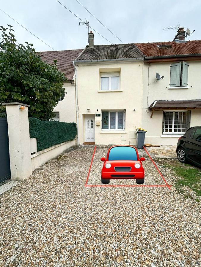 Mikihouse - Disneyland Bailly-Romainvilliers Buitenkant foto