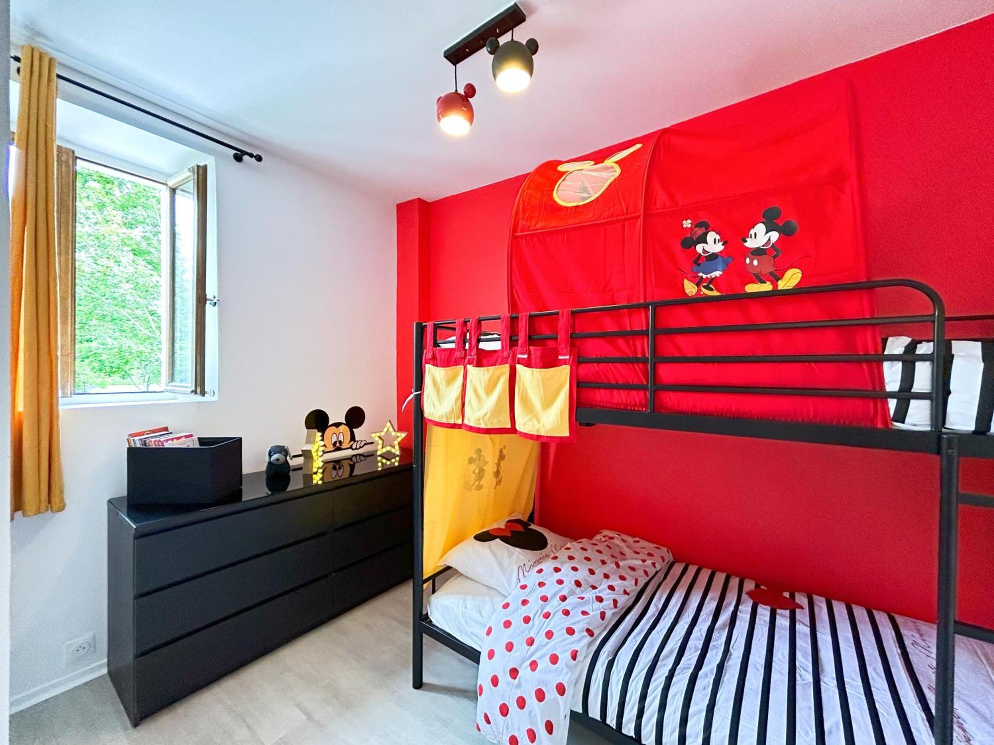 Mikihouse - Disneyland Bailly-Romainvilliers Buitenkant foto